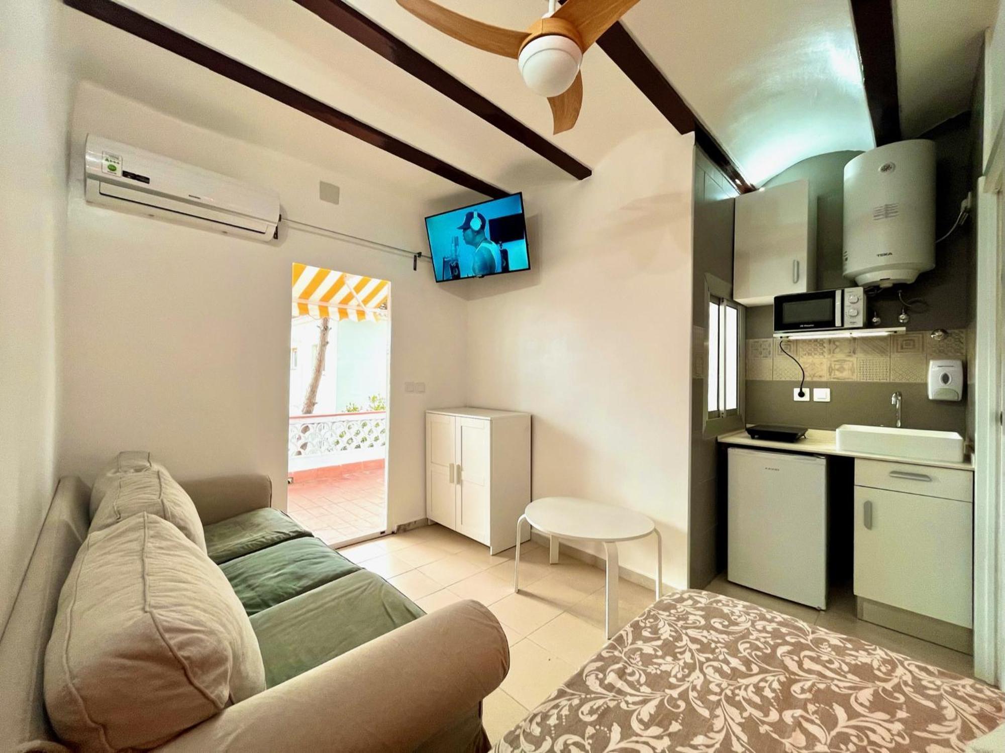 Nuevos Apartamentos Frente Al Mar Y A La Playa กาสเตย์เดเฟลส์ ภายนอก รูปภาพ