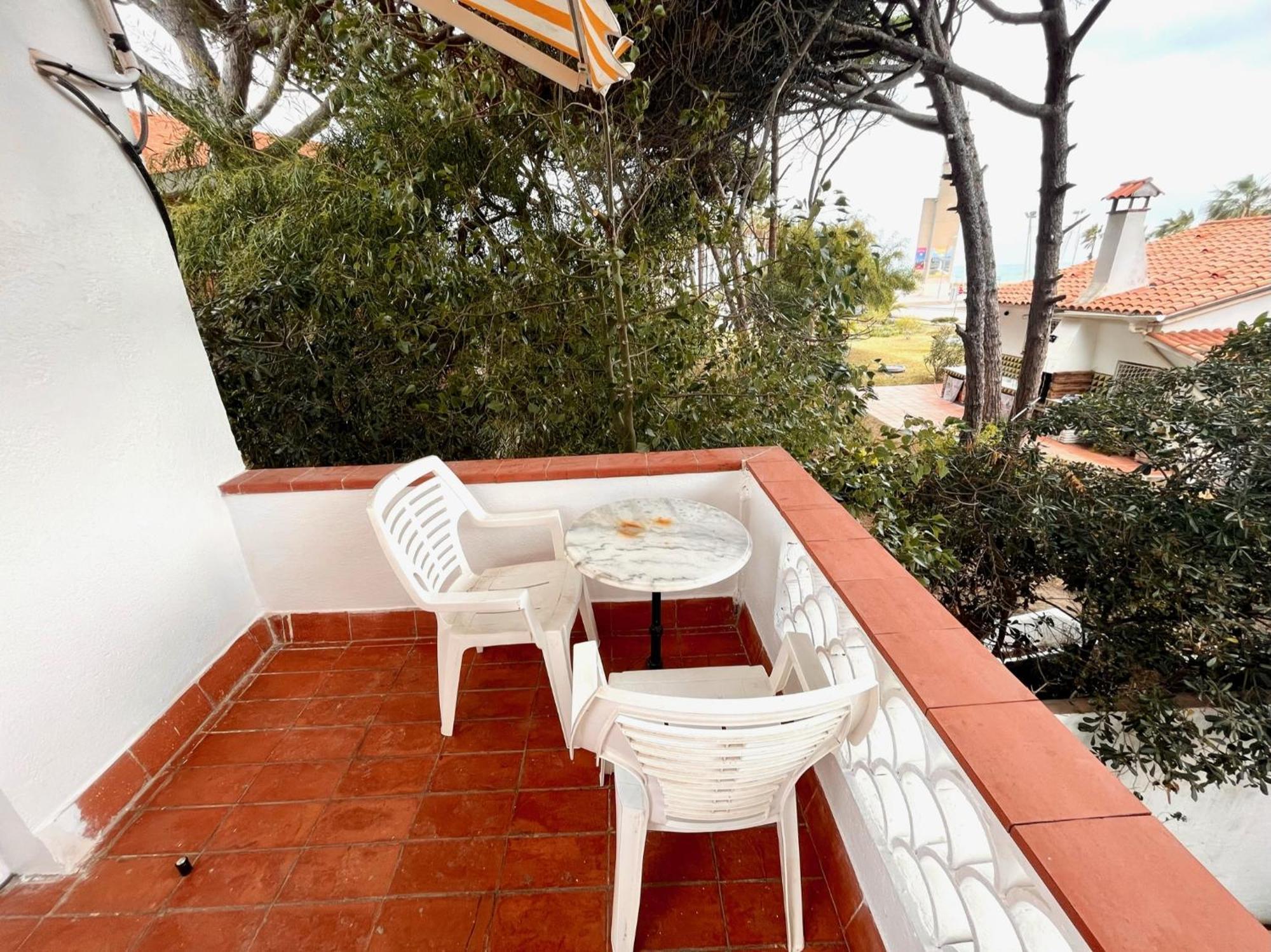 Nuevos Apartamentos Frente Al Mar Y A La Playa กาสเตย์เดเฟลส์ ภายนอก รูปภาพ
